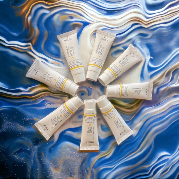 COPY - 8 Image Skincare Prevention Daily Hydrating Moisturizer & Sunscreen Trav… - Picture 5 of 6